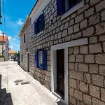 Duplex Domi Апартаменты Слатине