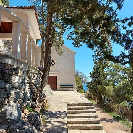 Διαμέρισμα Duplex Domi *