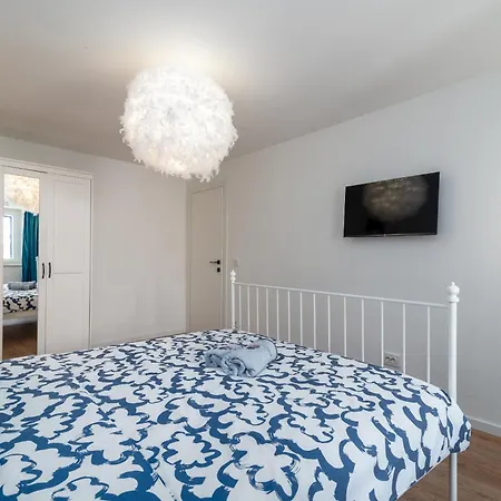 Duplex Domi